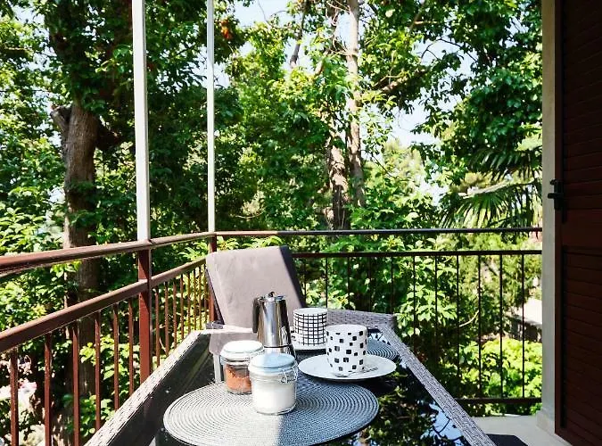 Franckina Hisa Lägenhet